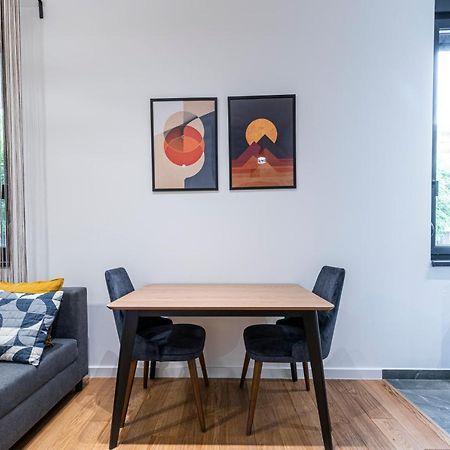 Vertigo Modern Studio-Free Private Parking-Fast Wi-Fi Новий Сад Екстер'єр фото